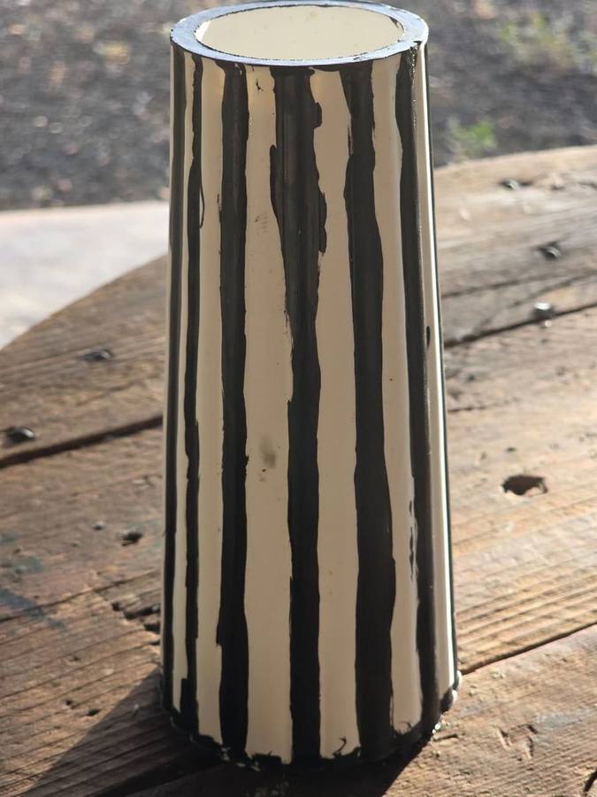 Tall Ribbed Vase by Klassiq Resin photo 9